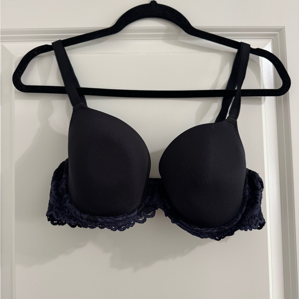 Wacoal Bra 38C Underwire Embrace Lace Adjustable Satin 853322 Black